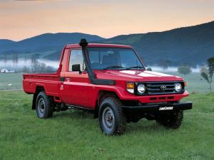 Toyota Land Cruiser 70 Pickup 1999 года